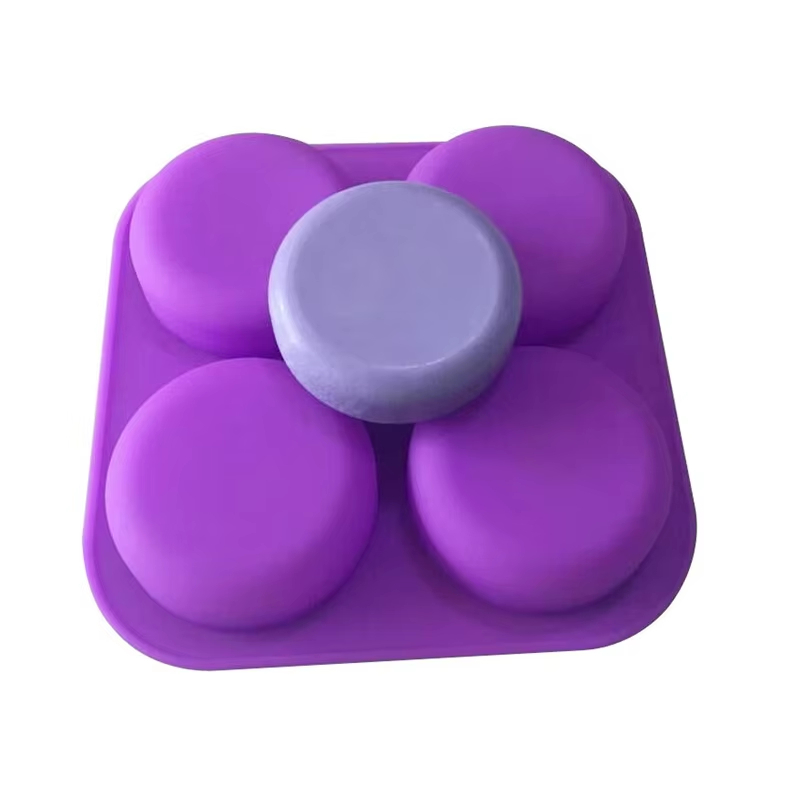1-2個入り 4つの空洞を持つ再利用可能な丸型シリコン石鹸型 - Eco Soap のレビューと価格