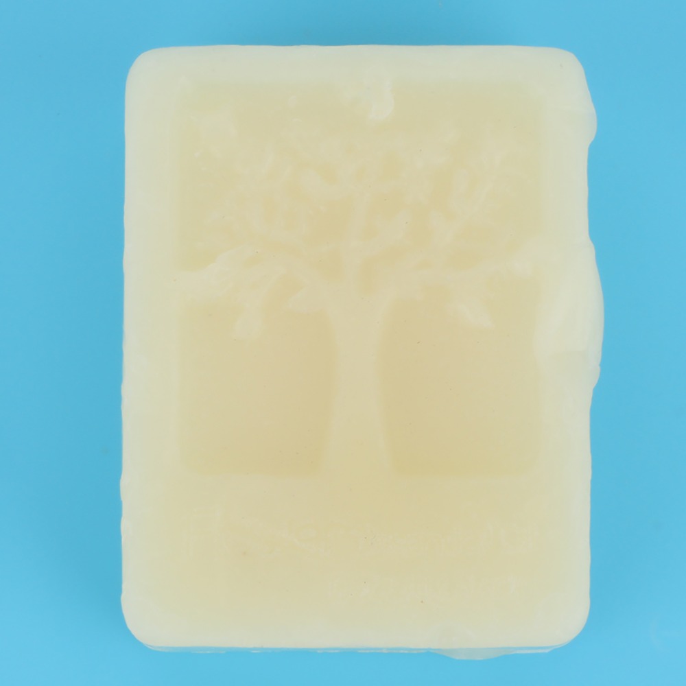 フロアケア剤 トリプルフィルター処理済み 蜜蝋ブロック プレ - Beeswax Wrap のレビューと価格